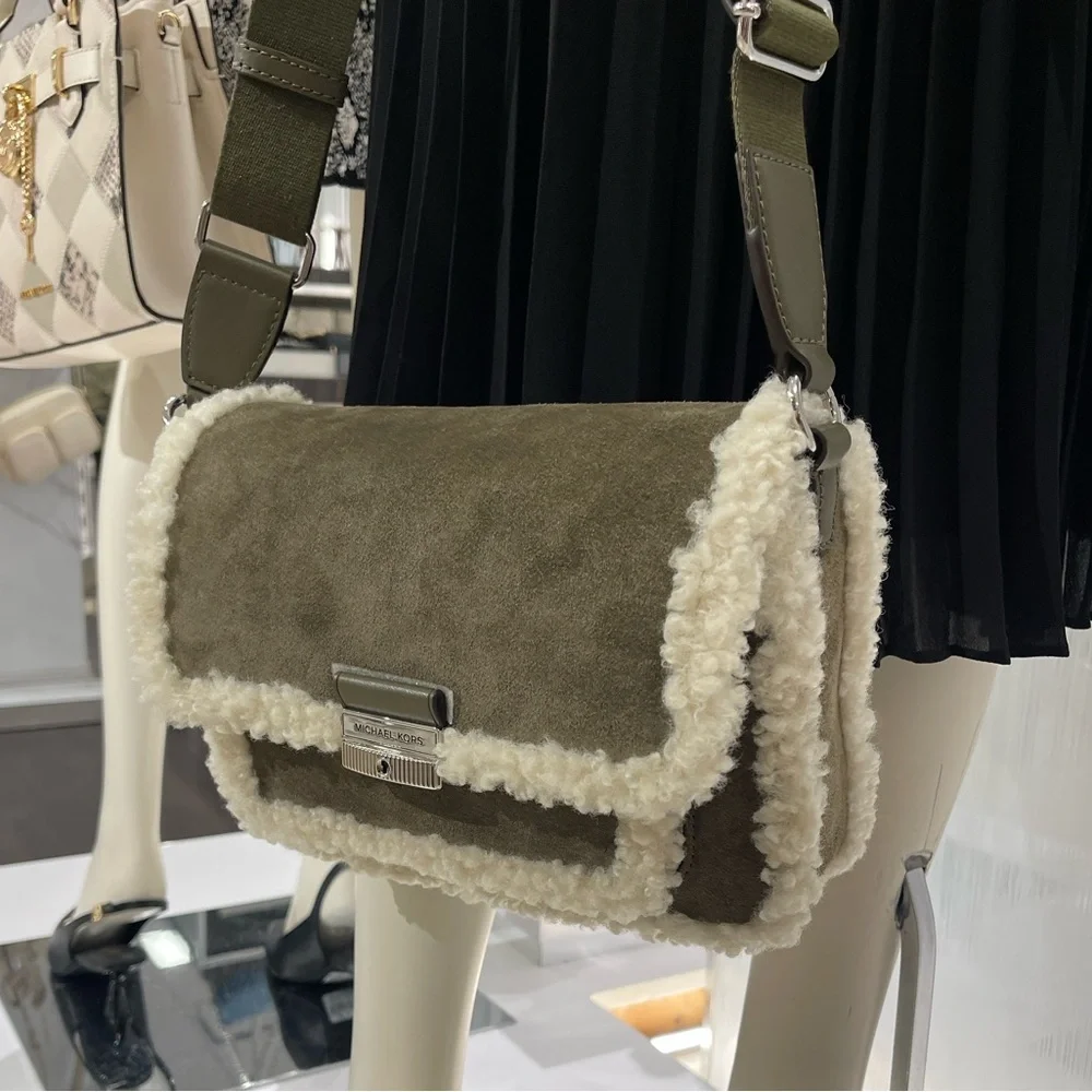 MICHAEL KORS Bradshaw Medium Suede and Faux Shearling Messenger Bag Olive  NWT